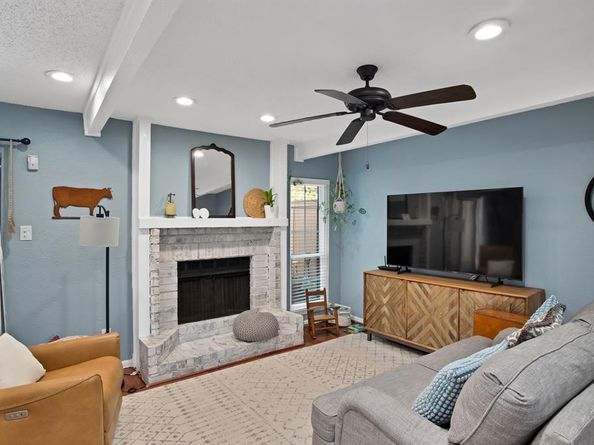4212  Madera Road  2, Irving Texas 75038