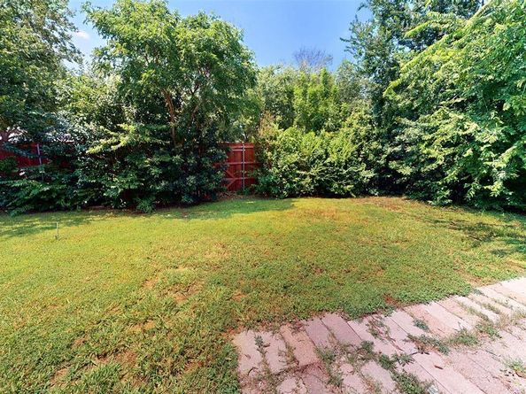 1806  Briar Meadow Drive , Arlington Texas 76014