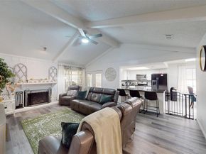 1806  Briar Meadow Drive , Arlington Texas 76014