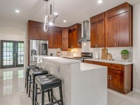 201 W Enon Avenue , Everman Texas 76140