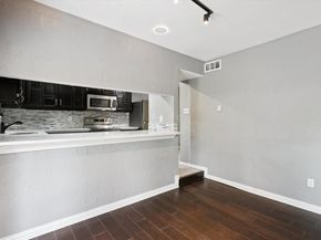 2900  Shady Lake Circle , Carrollton Texas 75006