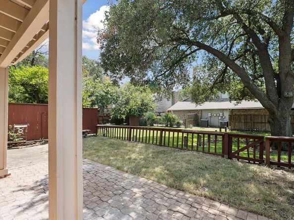 2900  Shady Lake Circle , Carrollton Texas 75006