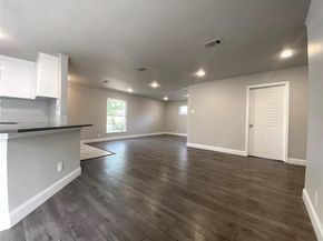 306 W Northgate Drive , Irving Texas 75062