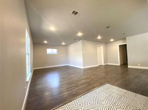 306 W Northgate Drive , Irving Texas 75062