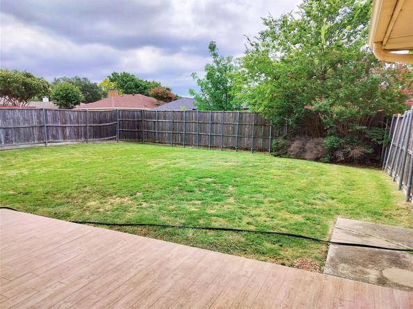 2110  Teton  , Carrollton Texas 75006