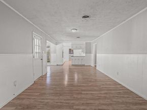 3305  Leith Avenue , Fort Worth Texas 76133