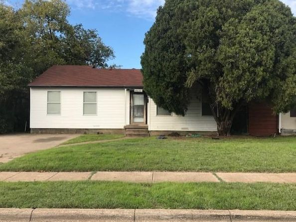 4727  March Avenue , Dallas Texas 75209