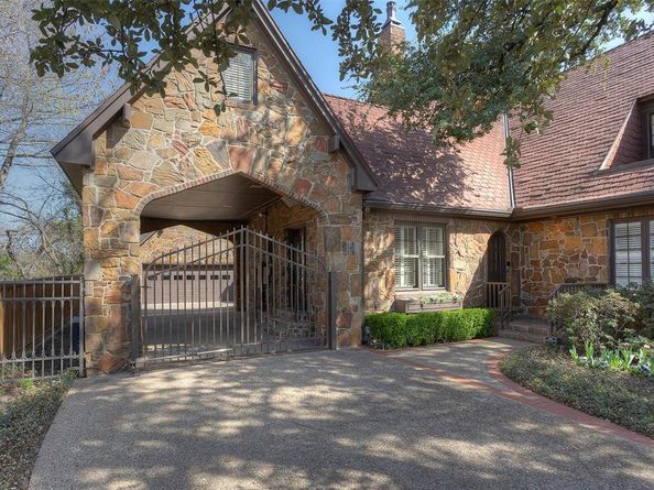2805  Alton Road , Fort Worth Texas 76109