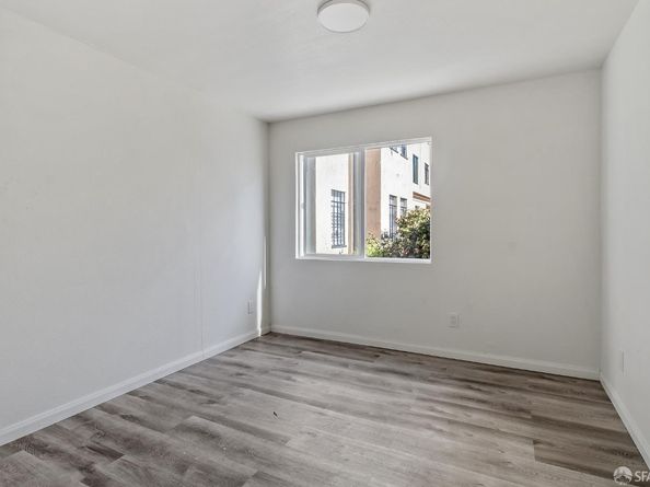 385 Fairmount Avenue, Oakland CA 94611