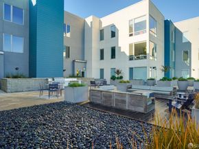 52 Innes Court 305, San Francisco CA 94124