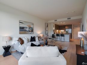 52 Innes Court 305, San Francisco CA 94124