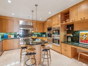 1150 Sacramento Street 701, San Francisco CA 94108