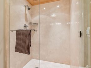 1150 Sacramento Street 701, San Francisco CA 94108
