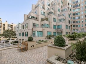 240 Lombard Street 235, San Francisco CA 94111