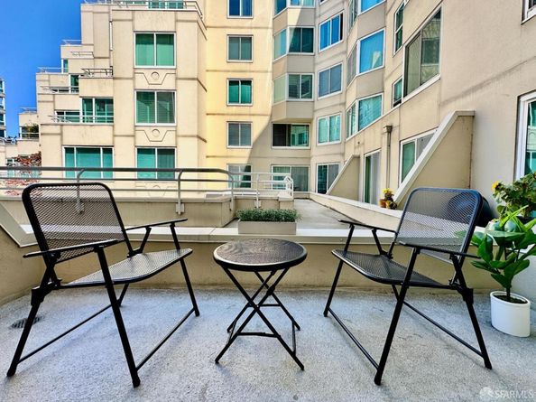 240 Lombard Street 235, San Francisco CA 94111