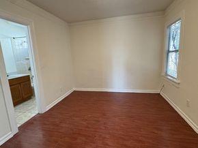 7302 Ney Avenue, Oakland CA 94605