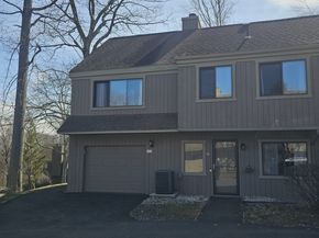 86 South Trail A, Stratford CT 06614