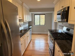 86 South Trail A, Stratford CT 06614