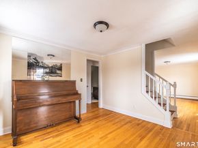 46 Oakleaf Street, Bridgeport CT 06606