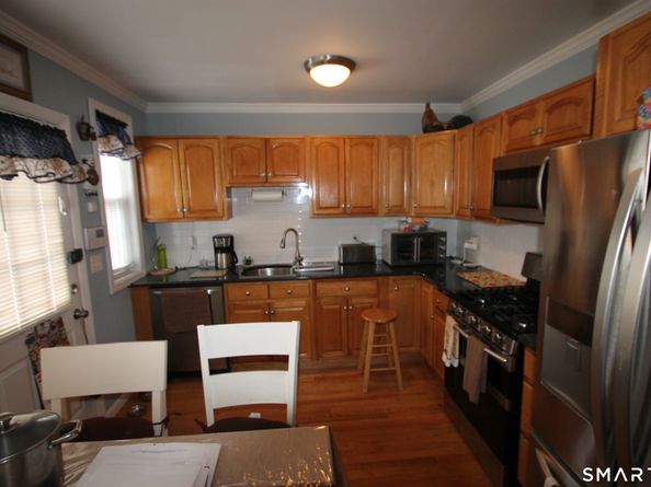 261 Pennsylvania Avenue 261, Bridgeport CT 06610