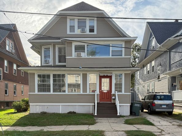 59 Myrtle Avenue, Bridgeport CT 06604