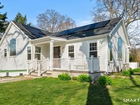 8 Ledge Road, Norwalk CT 06853