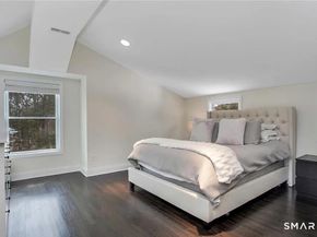 8 Ferndale Drive, Easton CT 06612