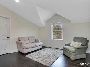 8 Ferndale Drive, Easton CT 06612
