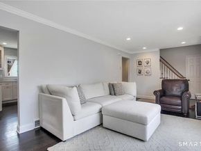 8 Ferndale Drive, Easton CT 06612