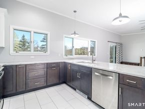 38 Cedar Ln Extension, Sherman CT 06784