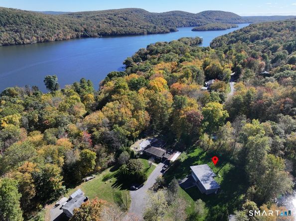 38 Cedar Ln Extension, Sherman CT 06784