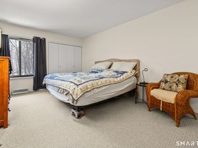 19 Cook Close 19, Ridgefield CT 06877