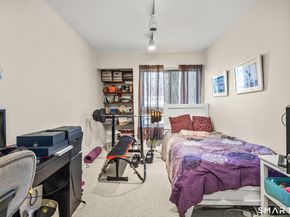 19 Cook Close 19, Ridgefield CT 06877