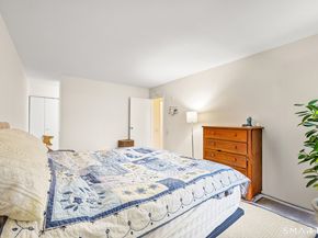 19 Cook Close 19, Ridgefield CT 06877