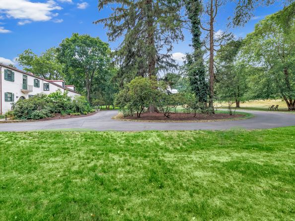 61 Clapboard Hill Road, Westport CT 06880