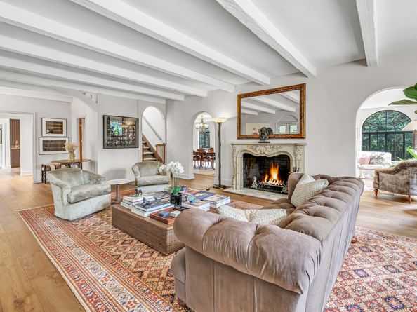 61 Clapboard Hill Road, Westport CT 06880