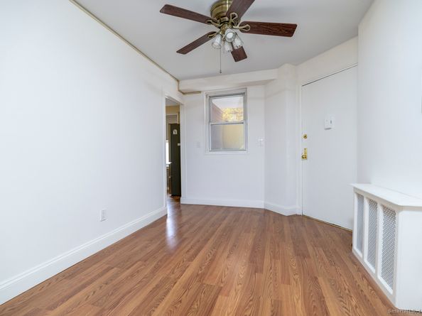 91 Strawberry Hill Avenue APT 331, Stamford CT 06902