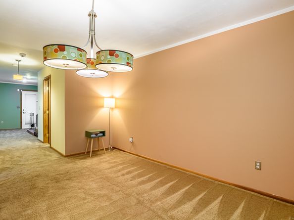 26 Edgehill Circle 26, Monroe CT 06468