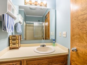 26 Edgehill Circle 26, Monroe CT 06468