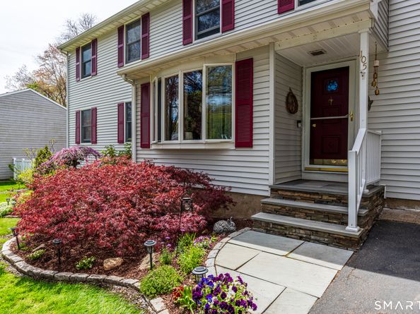 105 Meadow Wood Road, Stratford CT 06614