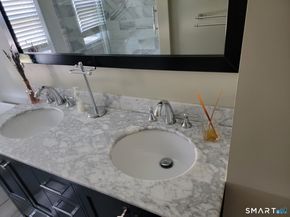 11 Cribbins Avenue, Shelton CT 06484
