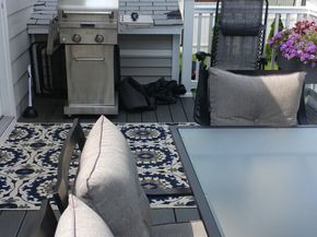 11 Cribbins Avenue, Shelton CT 06484