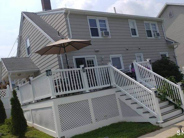 11 Cribbins Avenue, Shelton CT 06484