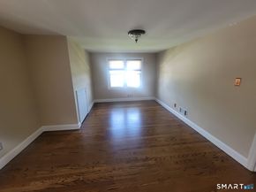 11 Cribbins Avenue, Shelton CT 06484