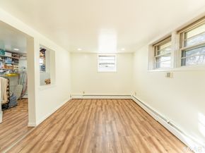 6 Maple Circle, Monroe CT 06468