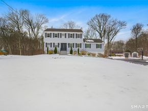 17 Moose Hill Road, Trumbull CT 06611