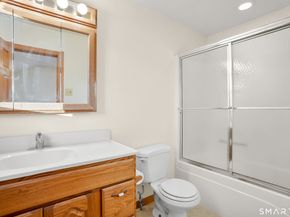 64 Portland Avenue, Redding CT 06896