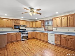 64 Portland Avenue, Redding CT 06896