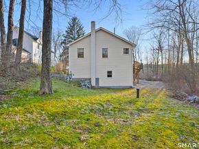 64 Portland Avenue, Redding CT 06896