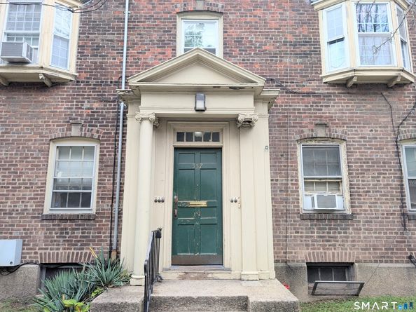 557 Wilmot Avenue 6, Bridgeport CT 06607